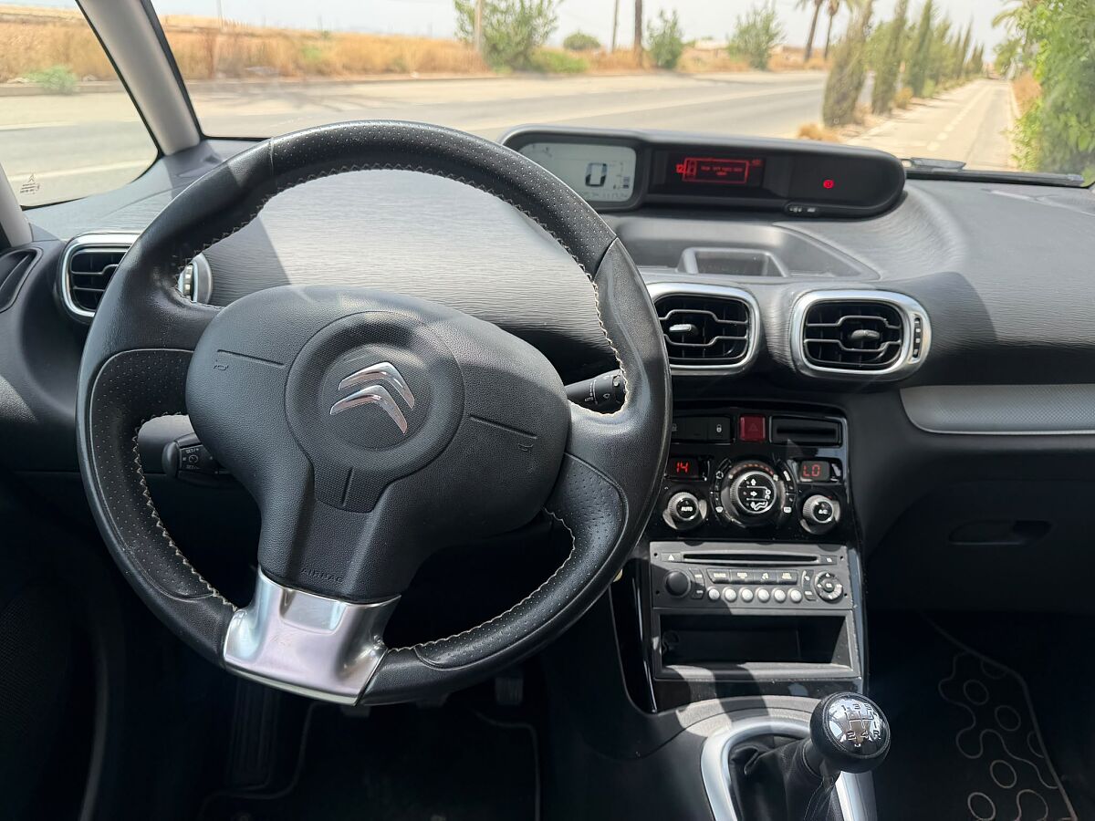 CITROEN C3 PICASSO 1.2 E-THP SPANISH LHD IN SPAIN ONLY 54000 MILES SUPERB 2016
